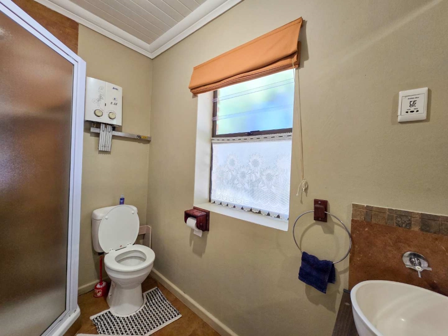 2 Bedroom Property for Sale in Stilbaai Wes Western Cape